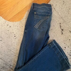 7 for all Mankind Dojo